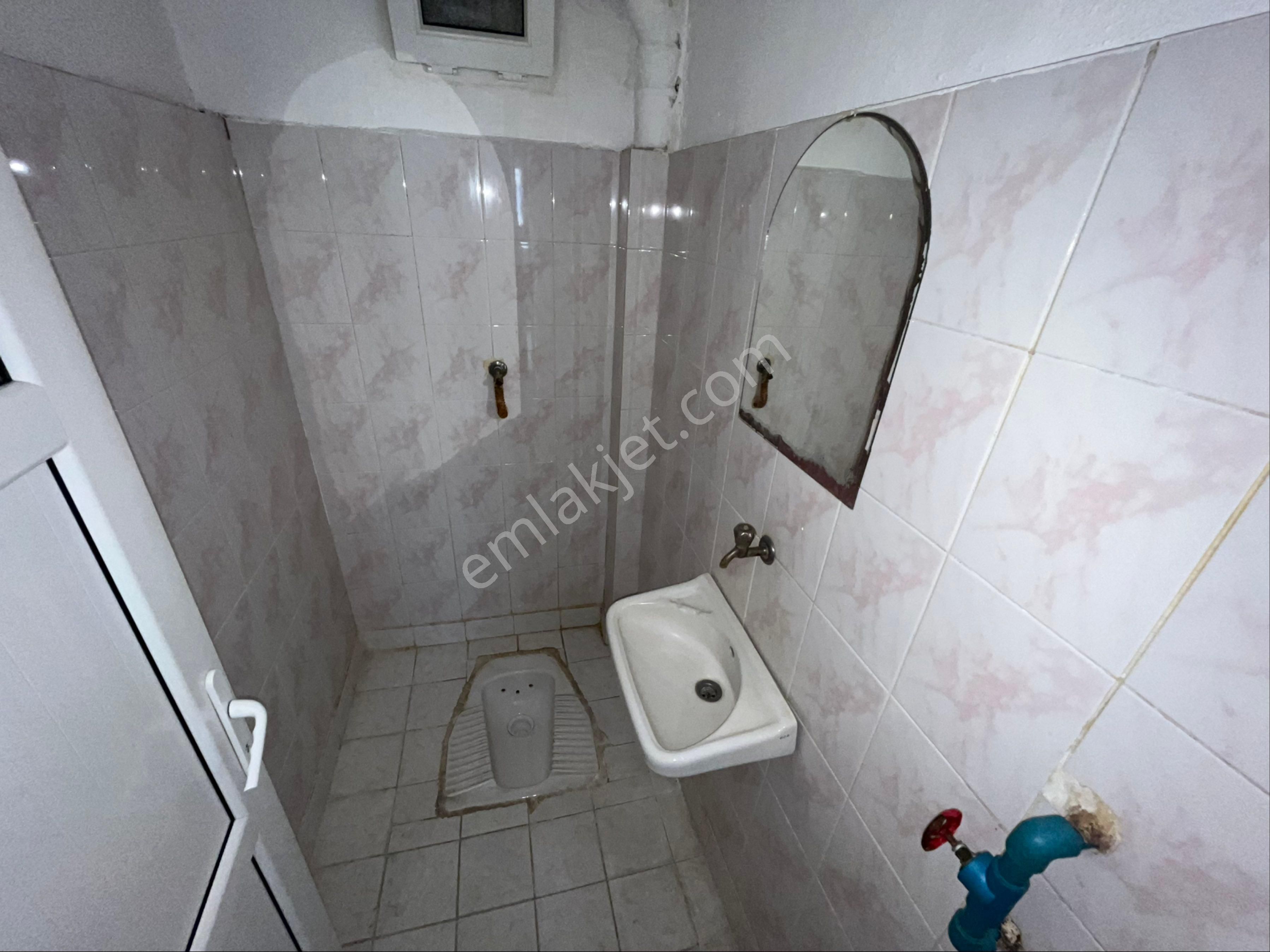 Osmanlı Mah' De Site İçi 3+1 Ara Katta Da Kaçırılmayacak Daire.. - Görsel 24