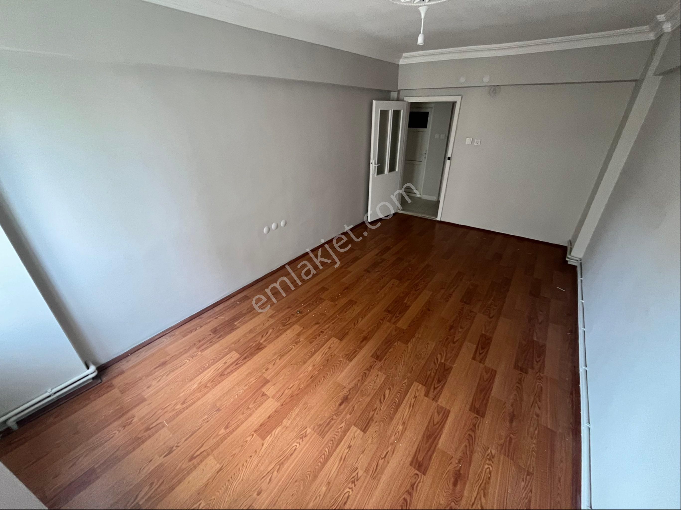 Osmanlı Mah' De Site İçi 3+1 Ara Katta Da Kaçırılmayacak Daire.. - Görsel 17