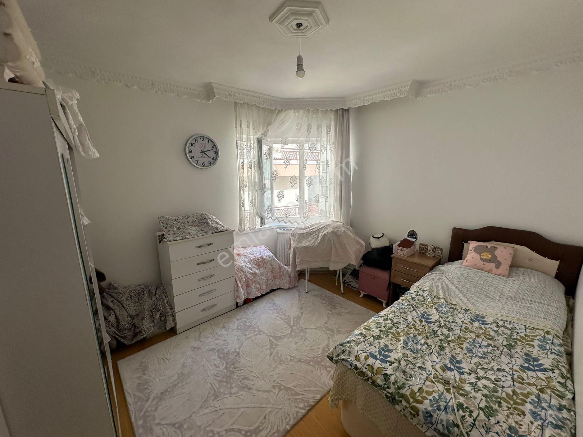 Çiçekli'de 3+1 Bağımsız Orta Kat Isı Yalıtımlı Full Yapılı Acil! - Görsel 9