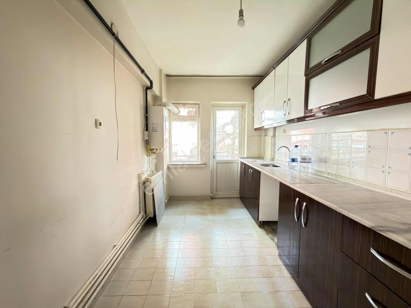 Etlik Adnan Yüksel Cad. Yakını 1.kat 3+1 Güney Cepe Masrafsız - Görsel 4