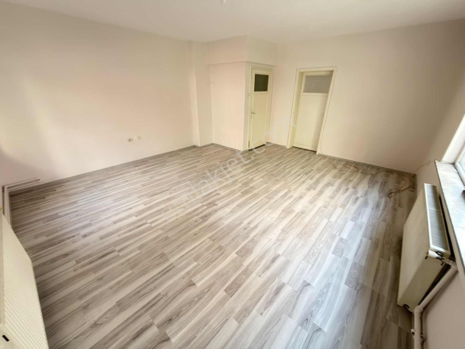 Etlik Adnan Yüksel Cad. Yakını 1.kat 3+1 Güney Cepe Masrafsız - Görsel 20