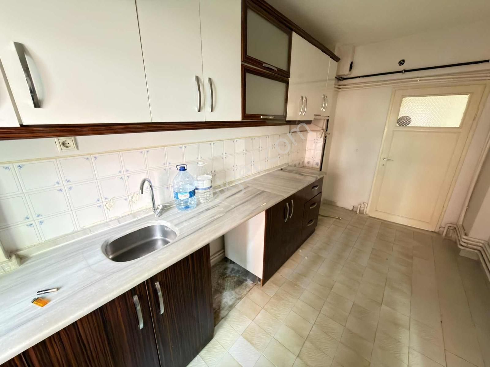 Etlik Adnan Yüksel Cad. Yakını 1.kat 3+1 Güney Cepe Masrafsız - Görsel 8