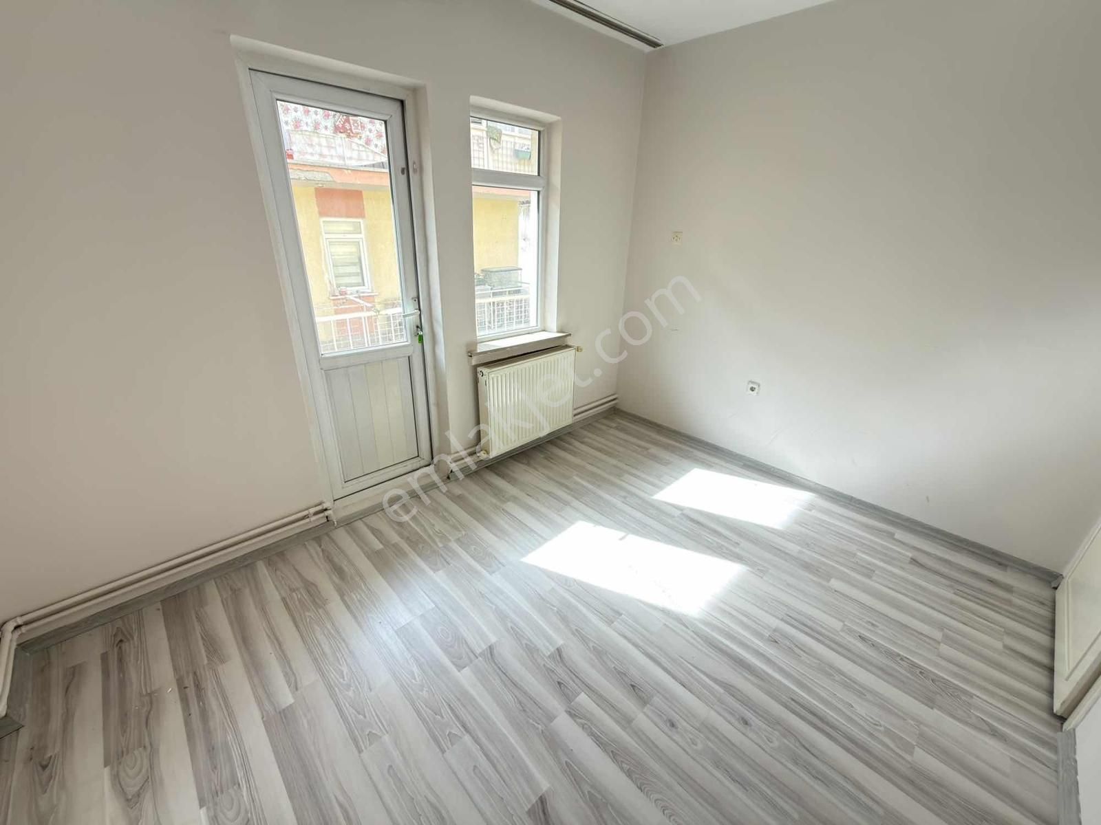 Etlik Adnan Yüksel Cad. Yakını 1.kat 3+1 Güney Cepe Masrafsız - Görsel 14