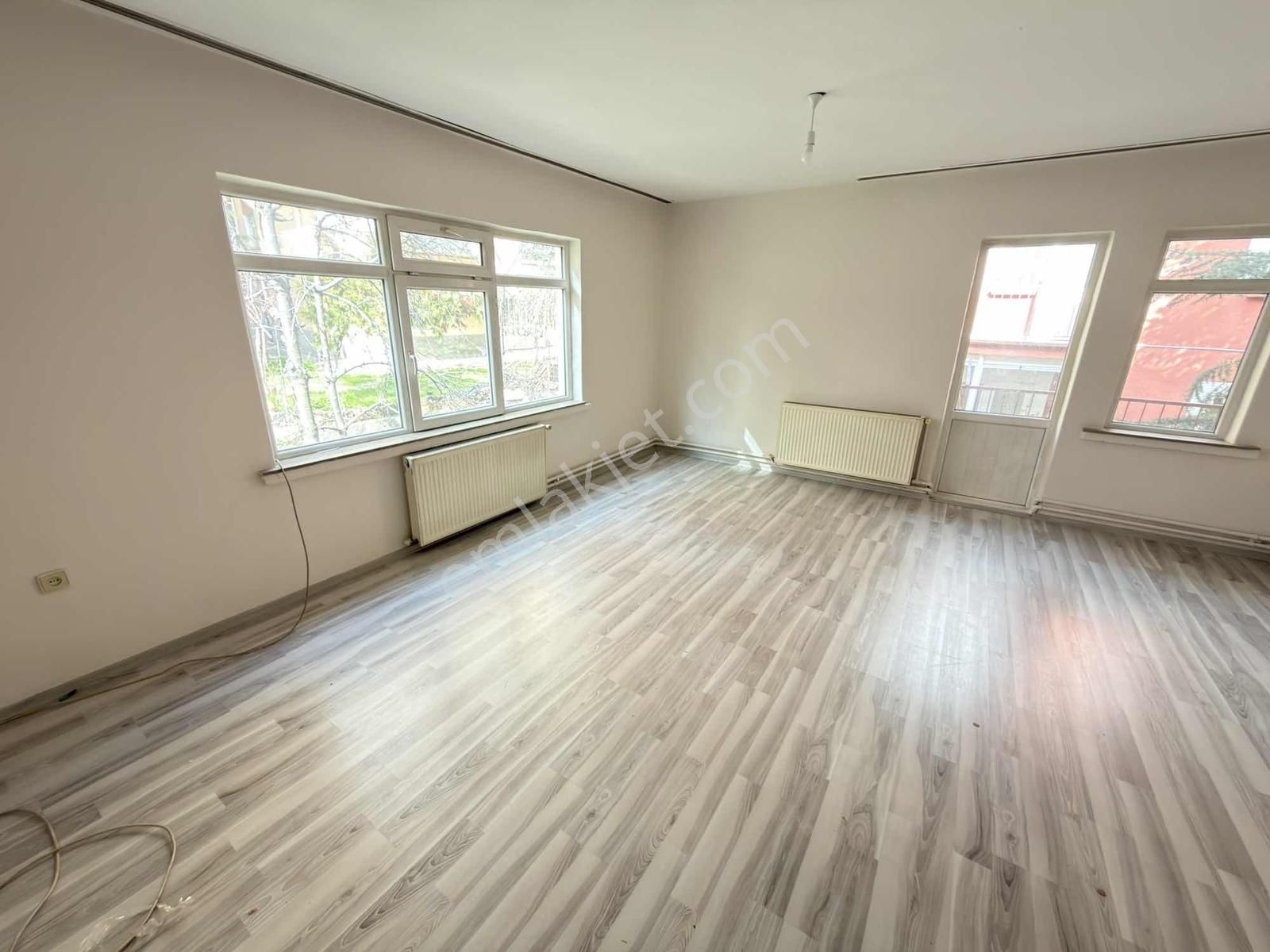 Etlik Adnan Yüksel Cad. Yakını 1.kat 3+1 Güney Cepe Masrafsız - Görsel 34