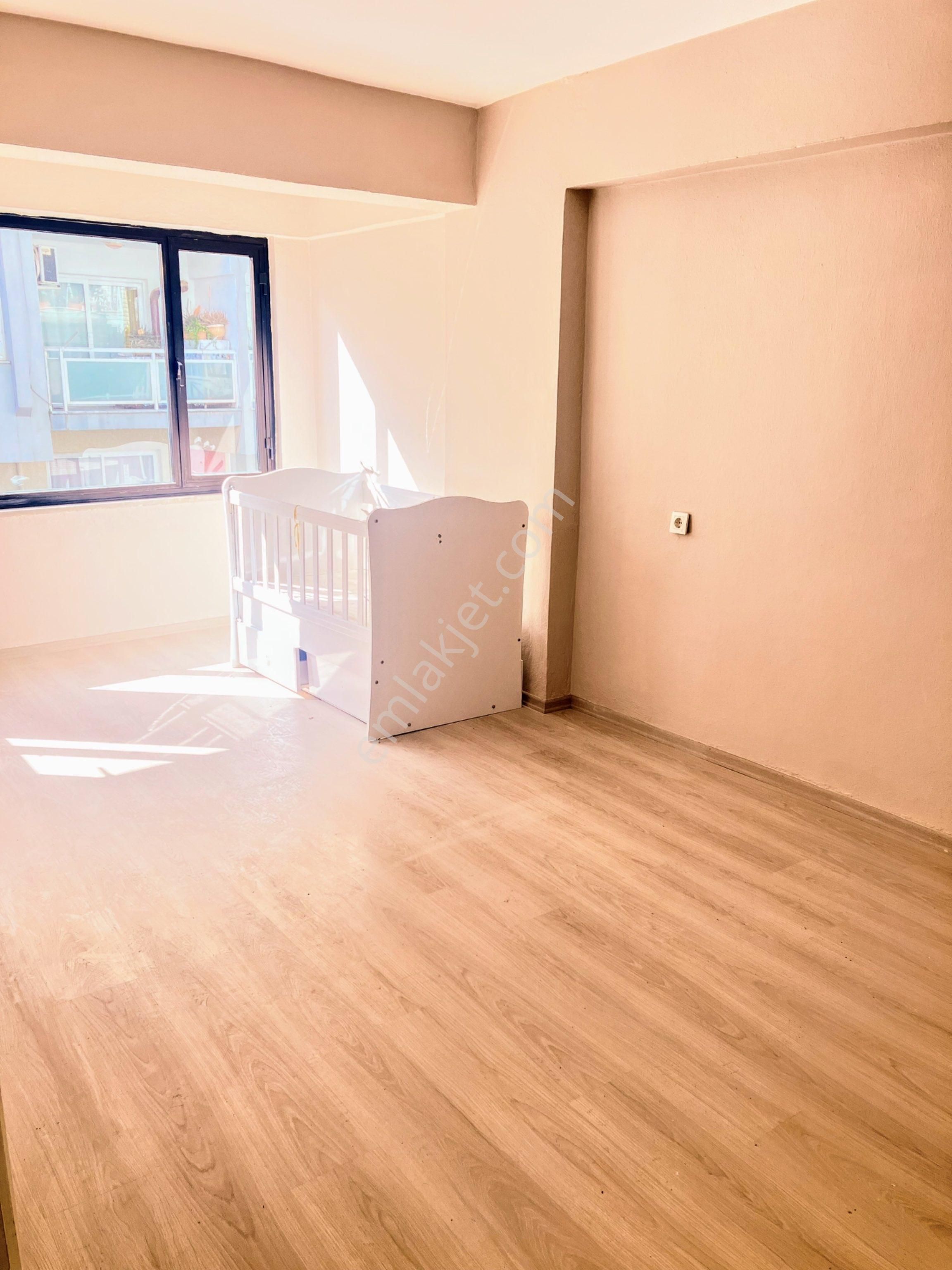 Merkez De Kiralık 2+1 Geniş Daire - Görsel 2