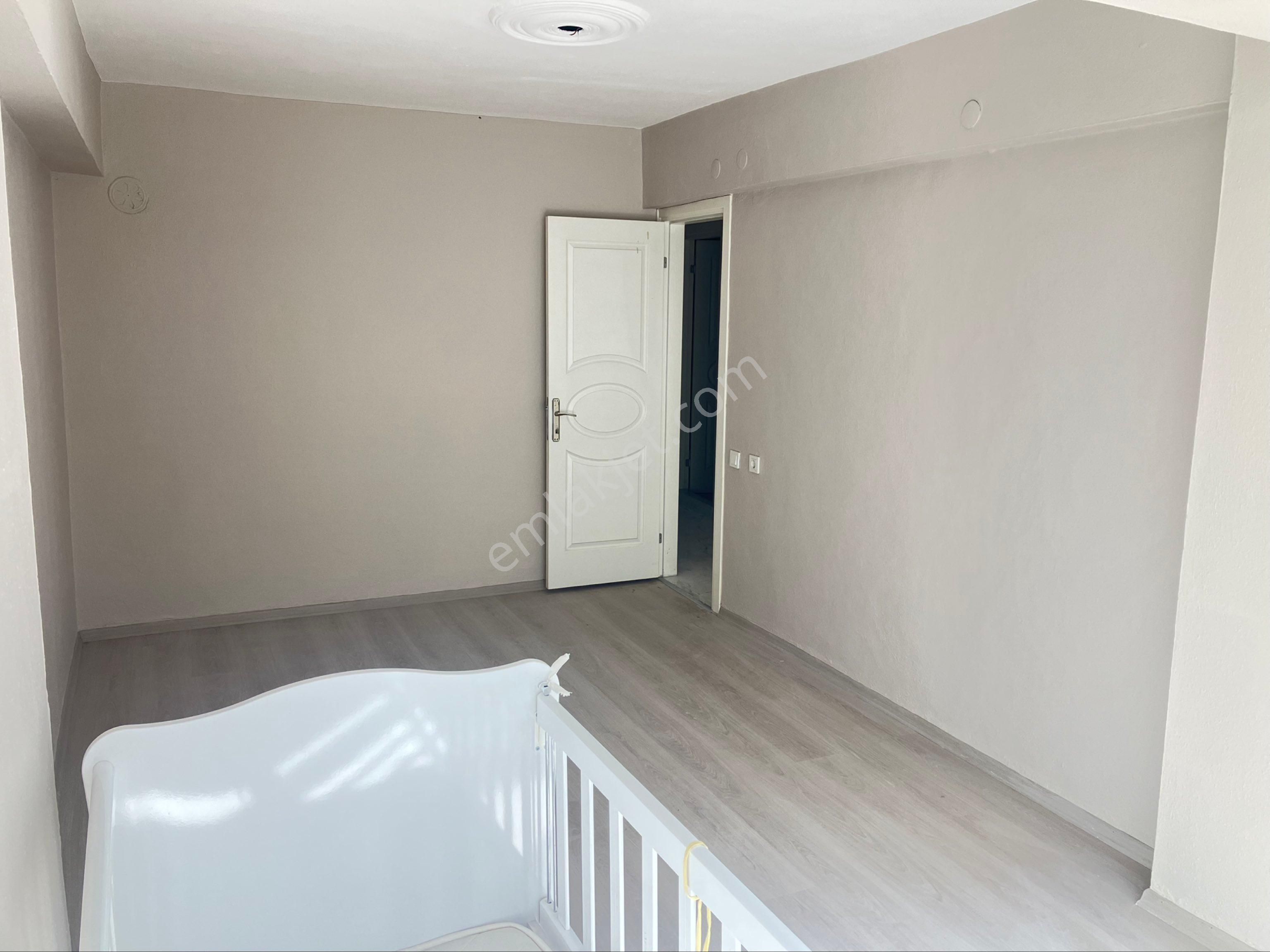 Merkez De Kiralık 2+1 Geniş Daire - Görsel 13