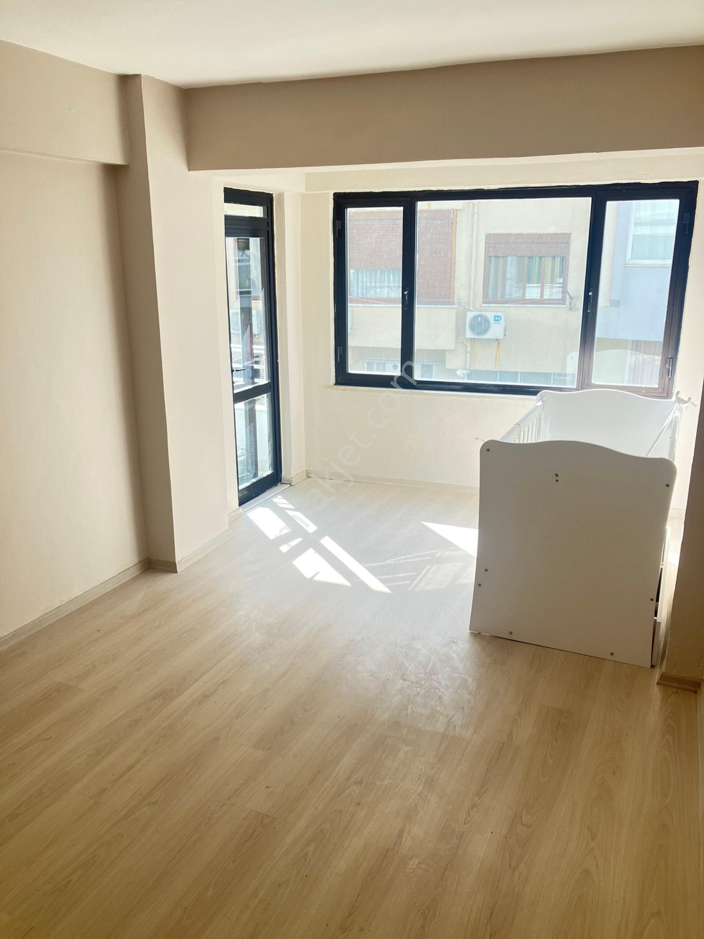 Merkez De Kiralık 2+1 Geniş Daire - Görsel 9