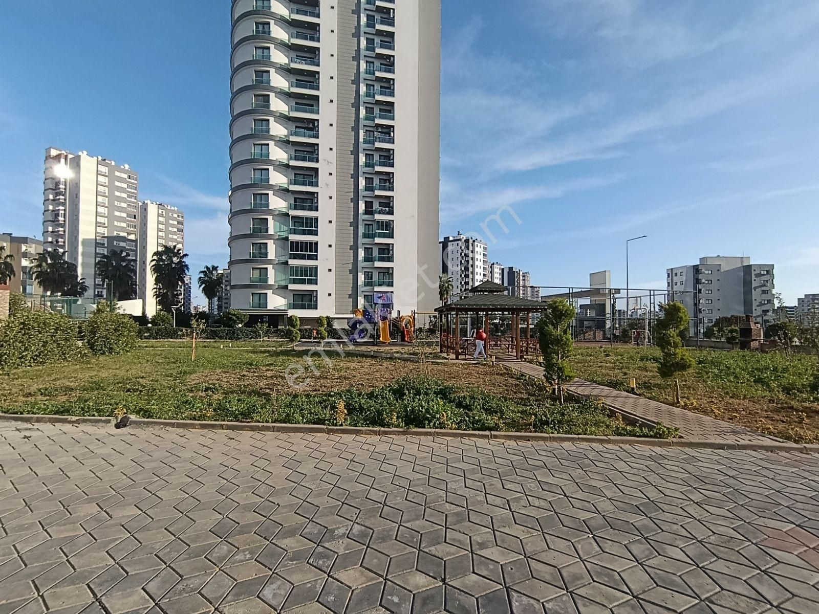 Mezitli Akdeniz Mahallesi'nde Ultra Lüks 2+1 Satılık Daire