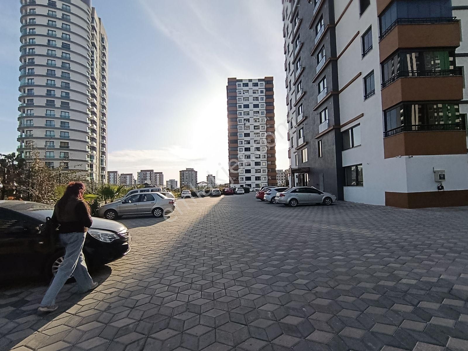 Mezitli Akdeniz Mahallesi'nde Ultra Lüks 2+1 Satılık Daire - Görsel 2