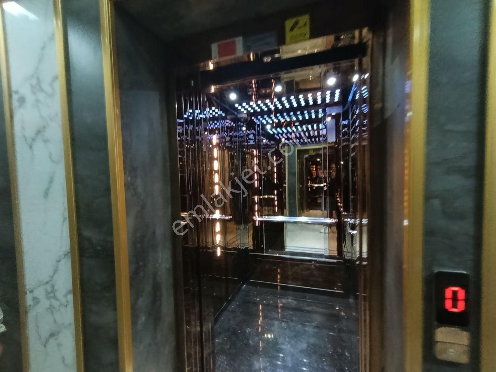 Mezitli Akdeniz Mahallesi'nde Ultra Lüks 2+1 Satılık Daire - Görsel 12