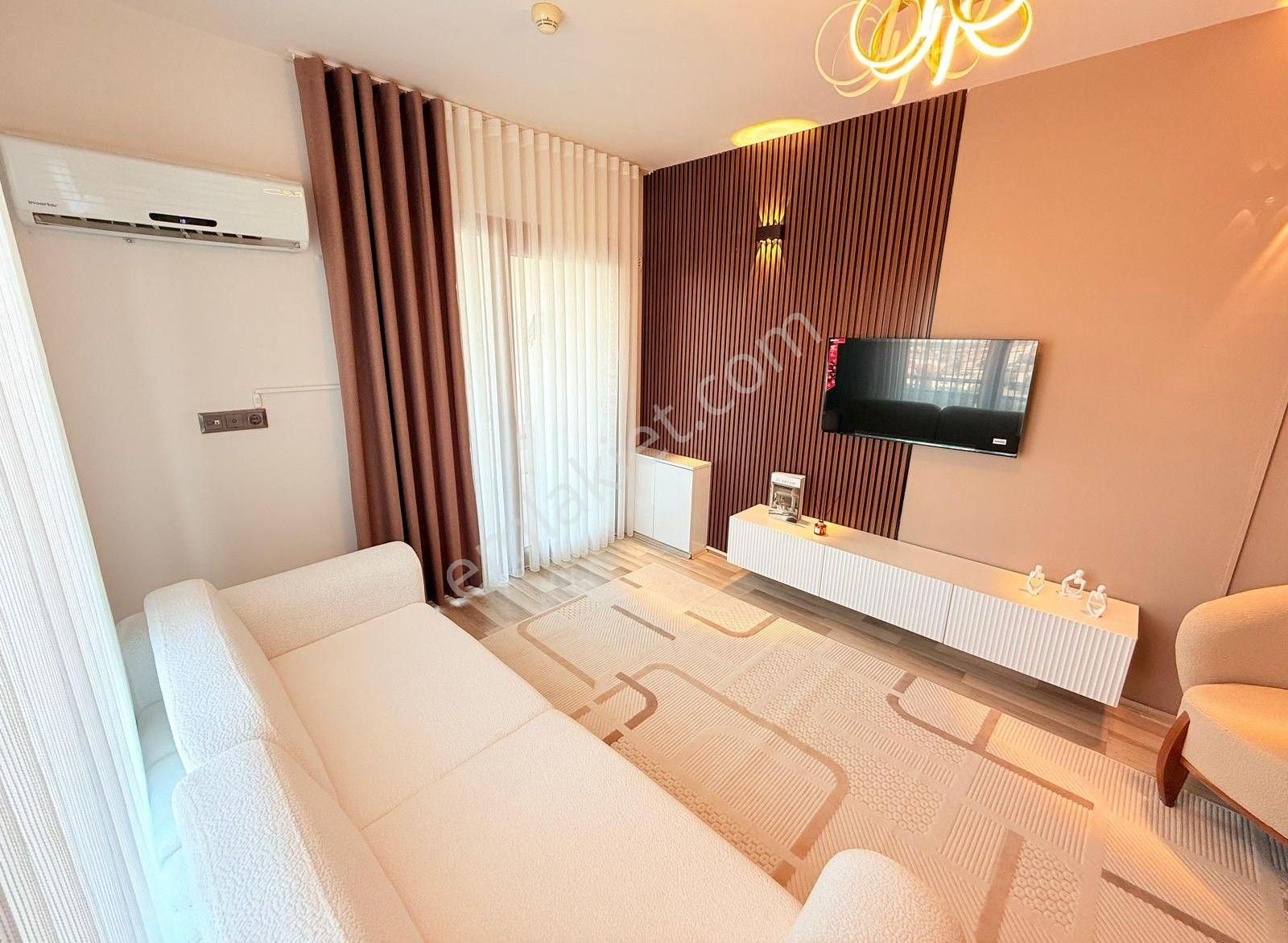 Zeytinköy Mahallesinde Denizli Manzaralı Havuzlu Yönetimli Balkonlu Arakat 1+1 Kiralık Apart - Görsel 6