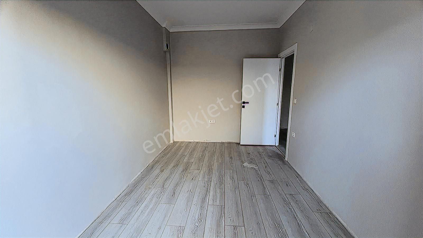 Blk. Adliye Arkasında Arakat 1+1 Dairemiz Satlıktır. 3.100 000tl - Görsel 15