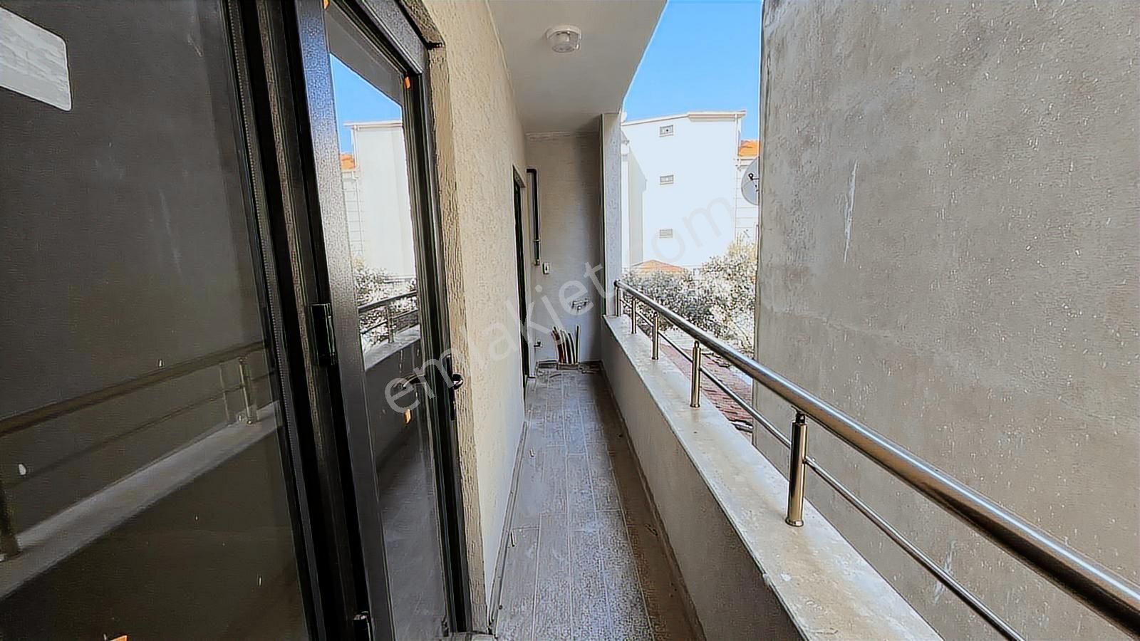 Blk. Adliye Arkasında Arakat 1+1 Dairemiz Satlıktır. 3.100 000tl - Görsel 4