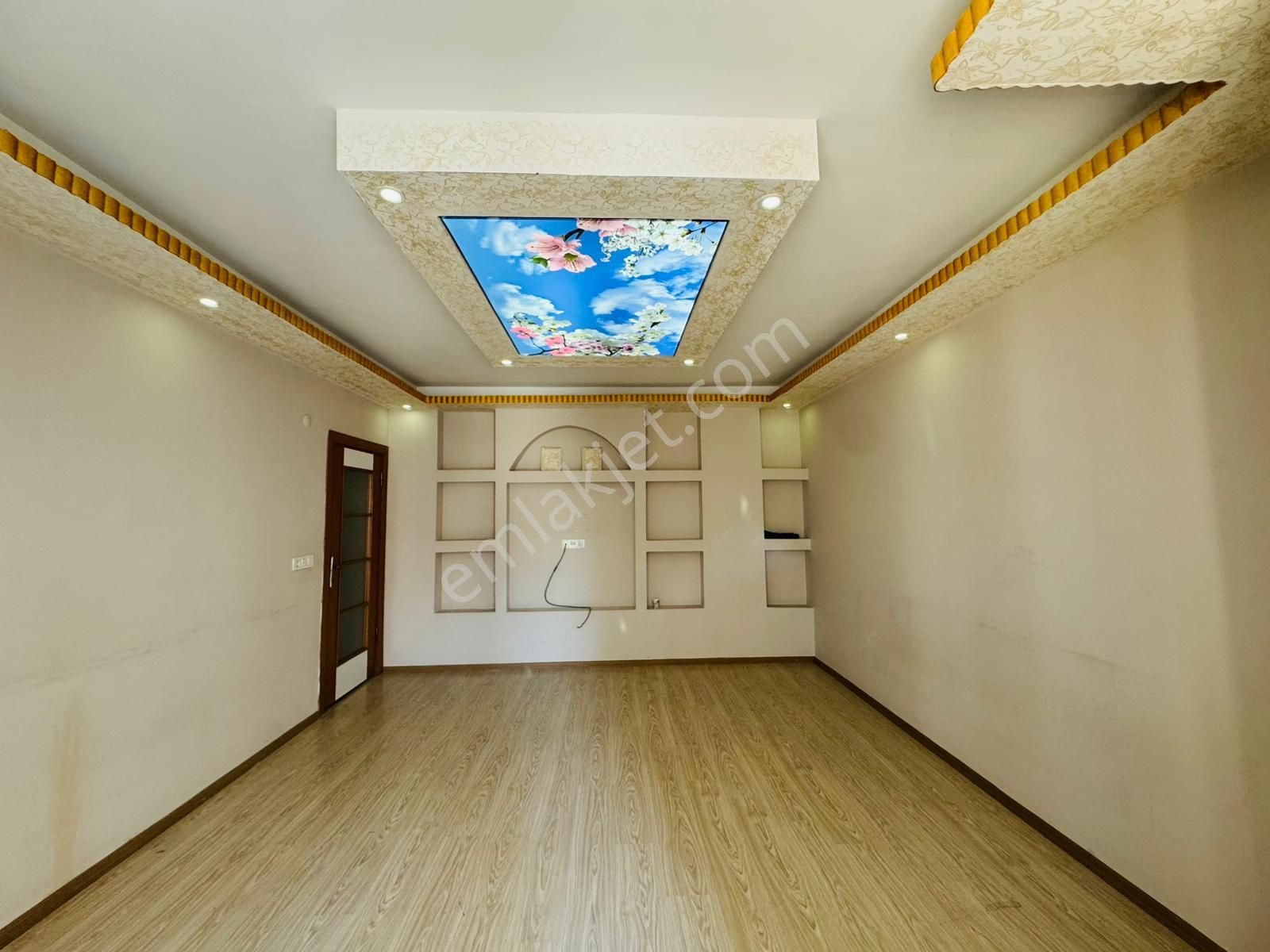 Merpa Gayrimenkul'den İstasyon Mah'de Lemar Arkasında Kiralık 2+1 - Görsel 4