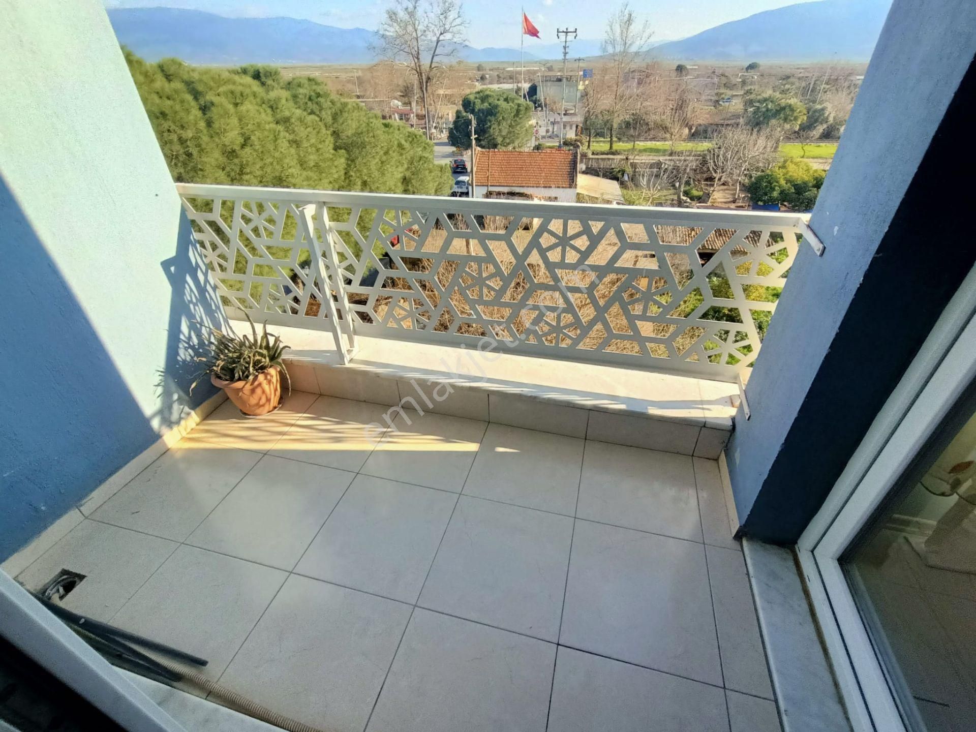 1+1 Eşyalı Klimalı Kiralık Daire - Görsel 2