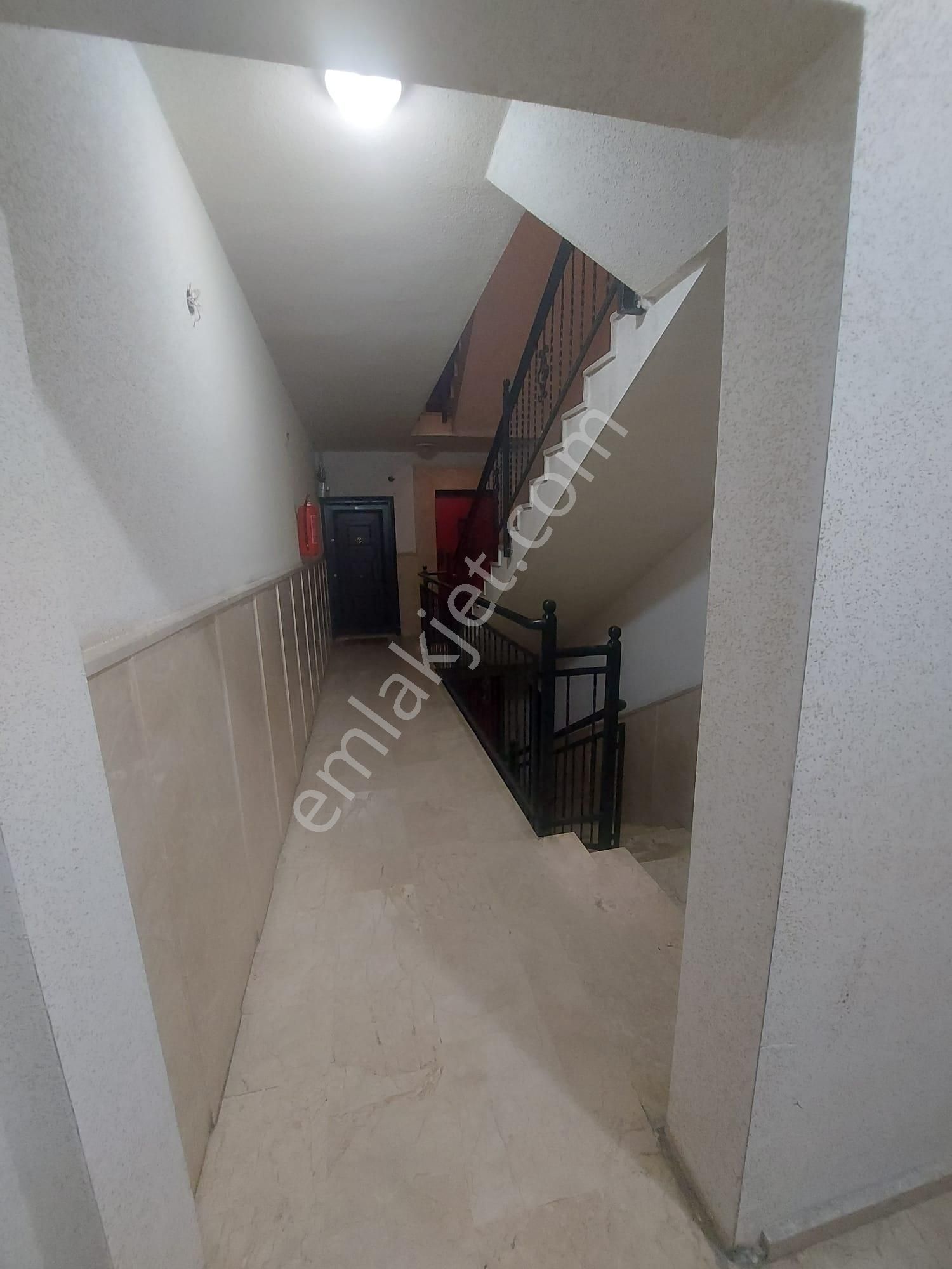 Asyapıdan 3+1+kiler 140m2 Aileye-bekara Öveçlerde Lüx Kombili - Görsel 30