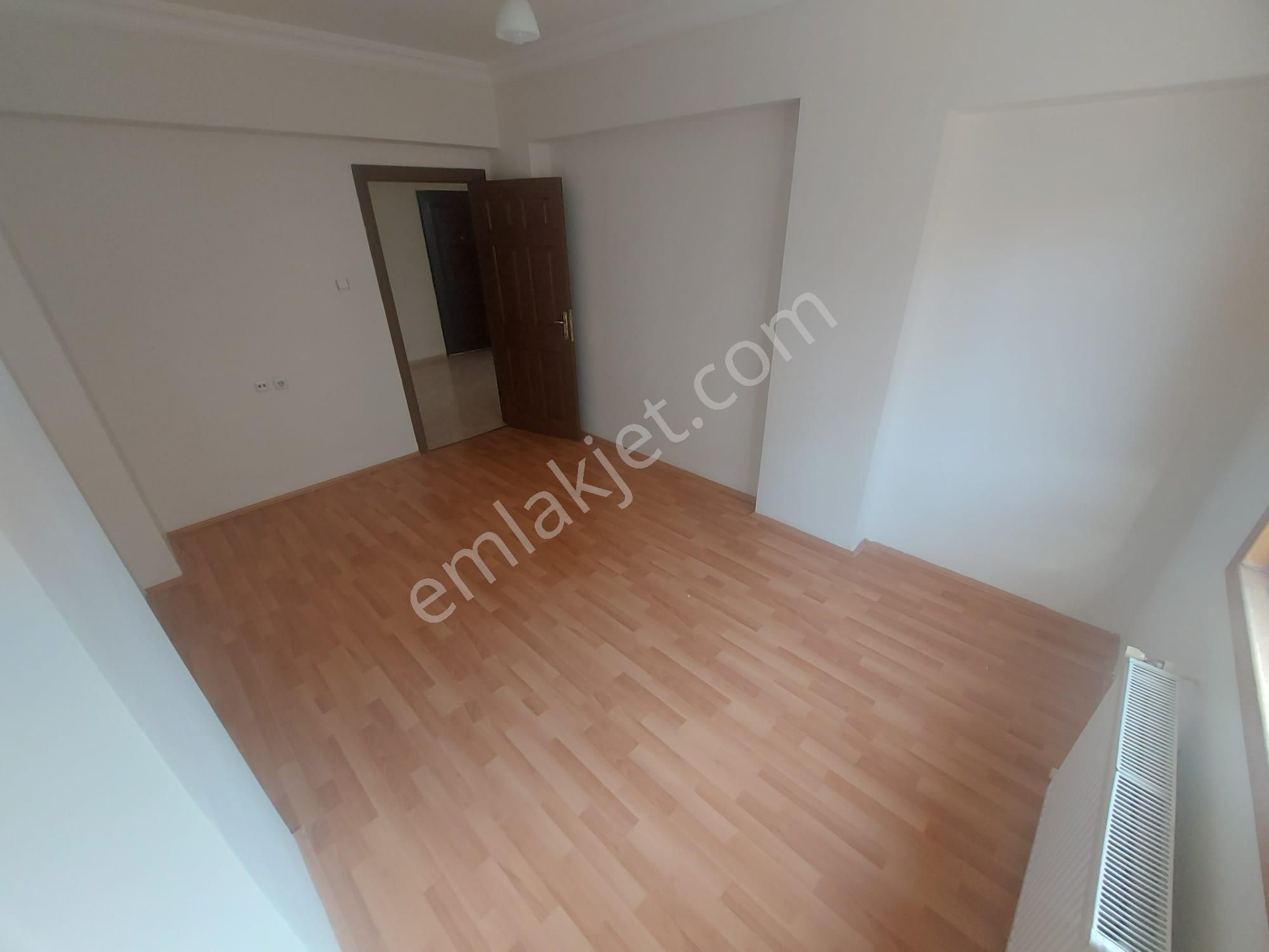 Asyapıdan 3+1+kiler 140m2 Aileye-bekara Öveçlerde Lüx Kombili - Görsel 12