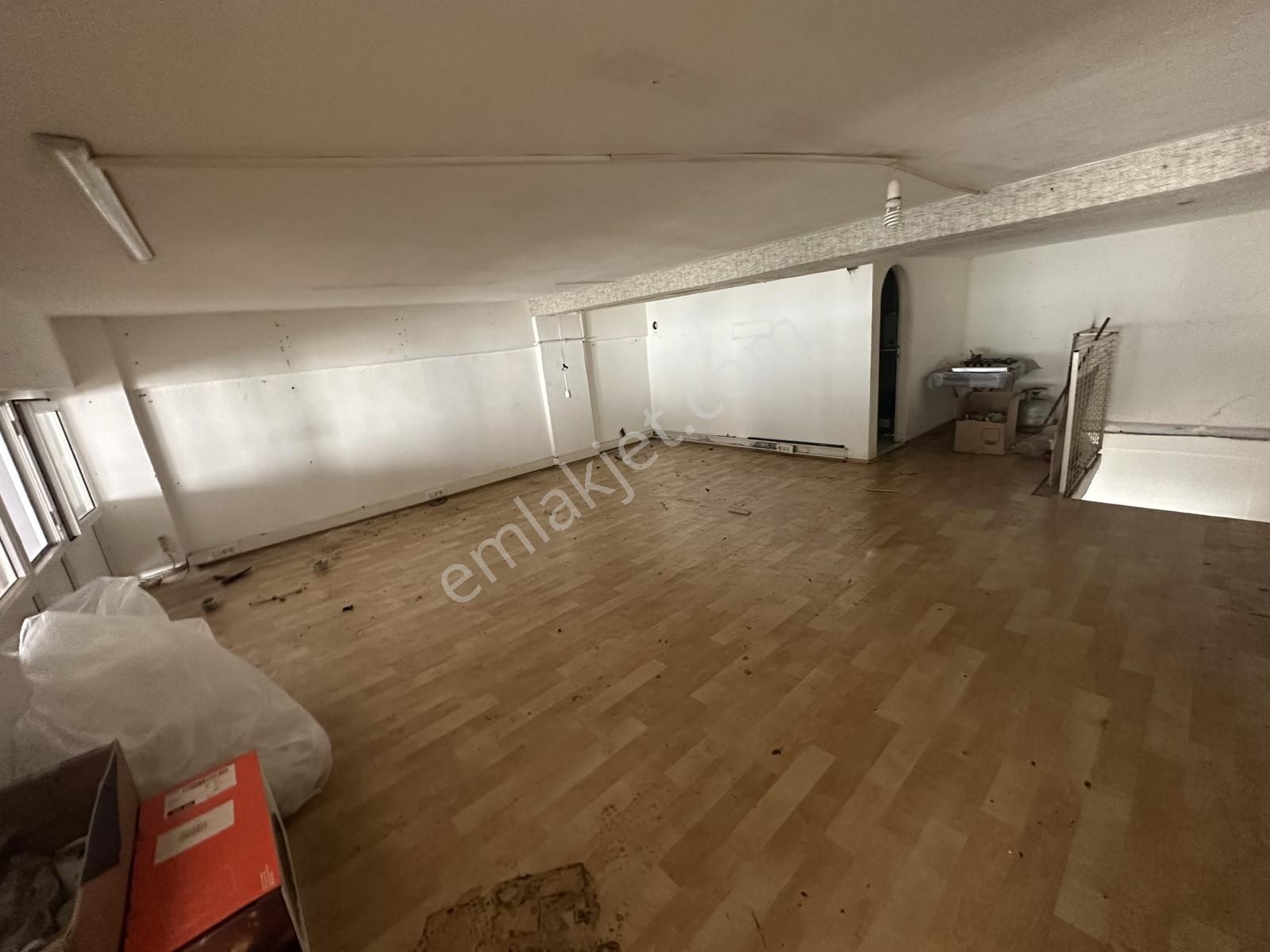 Ihlamurkuyu Mahallesi Yeni İstanbul Çarşısı'nda Kiralık Dükkan - Görsel 6