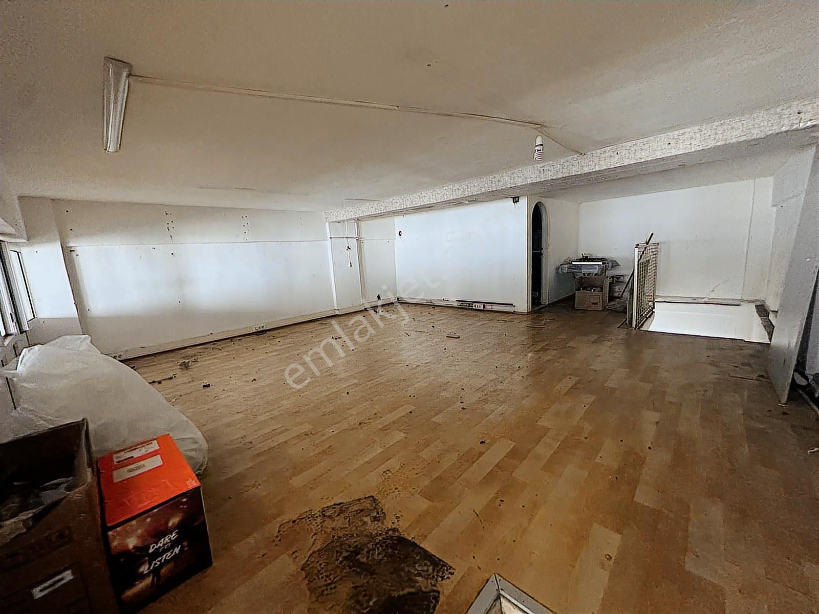 Ihlamurkuyu Mahallesi Yeni İstanbul Çarşısı'nda Kiralık Dükkan - Görsel 4