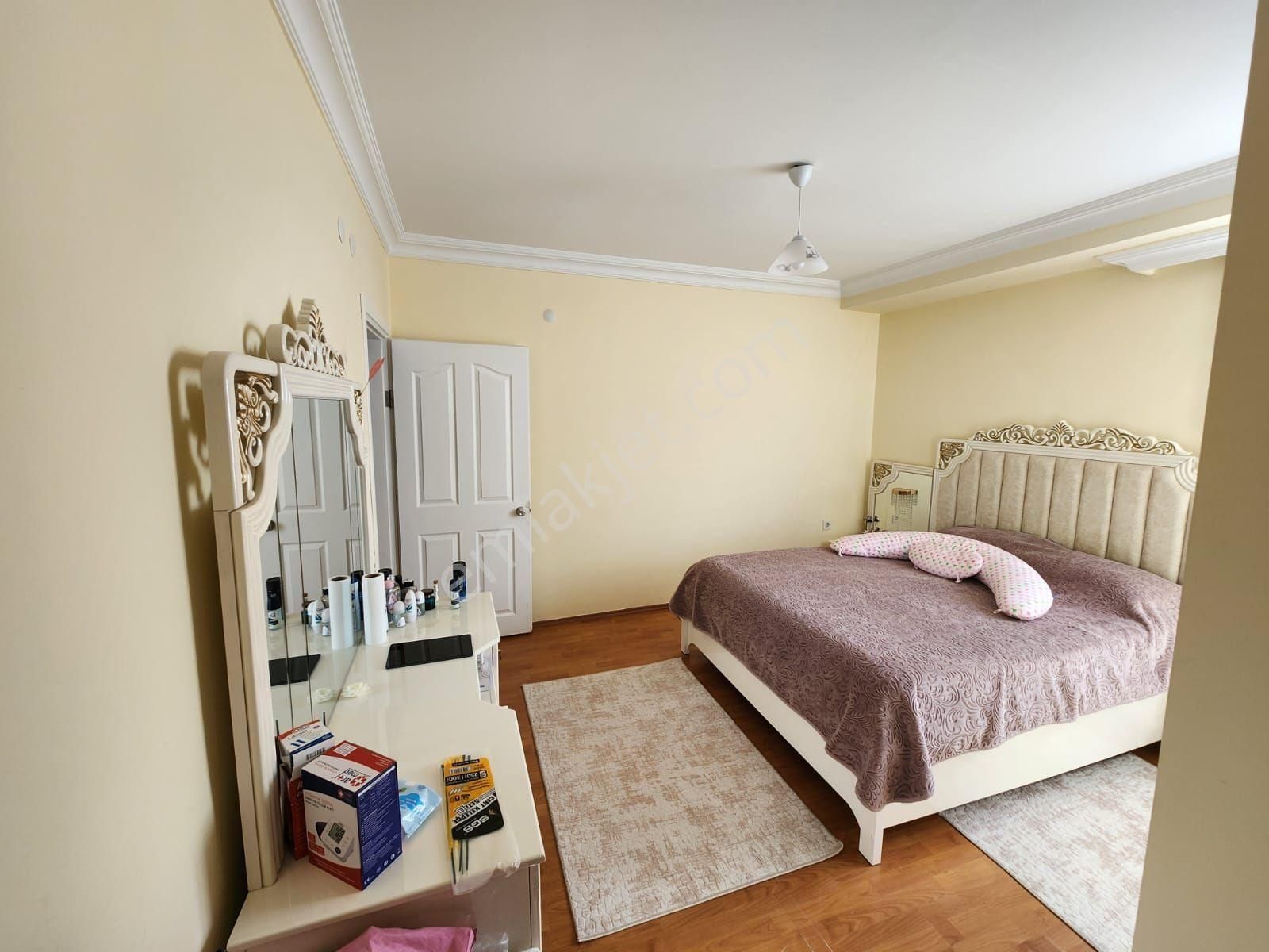 Meydankavağında Satılık 3+1 Geniş Daire - Görsel 16