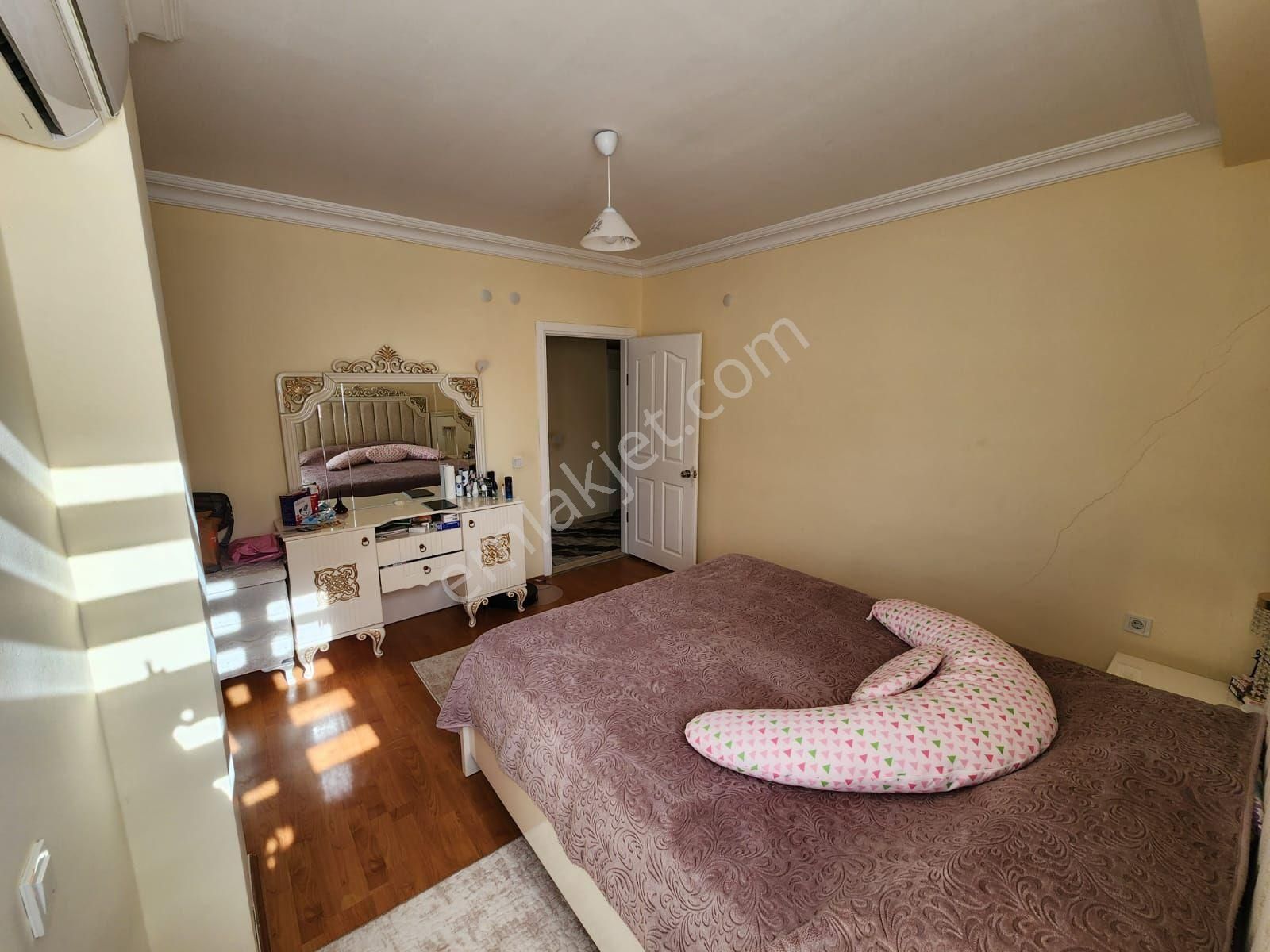 Meydankavağında Satılık 3+1 Geniş Daire - Görsel 17