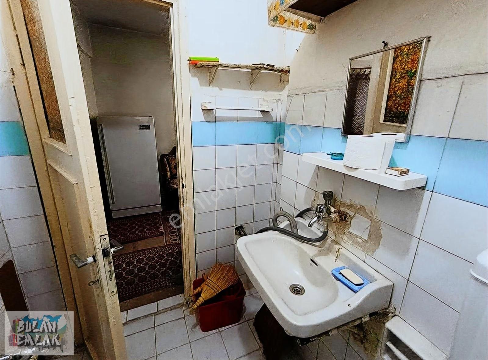 Bulan'dan Ortaköy'de Caddeye Çok Yakın Yatırıma Uygun 1+1 Daire - Görsel 12