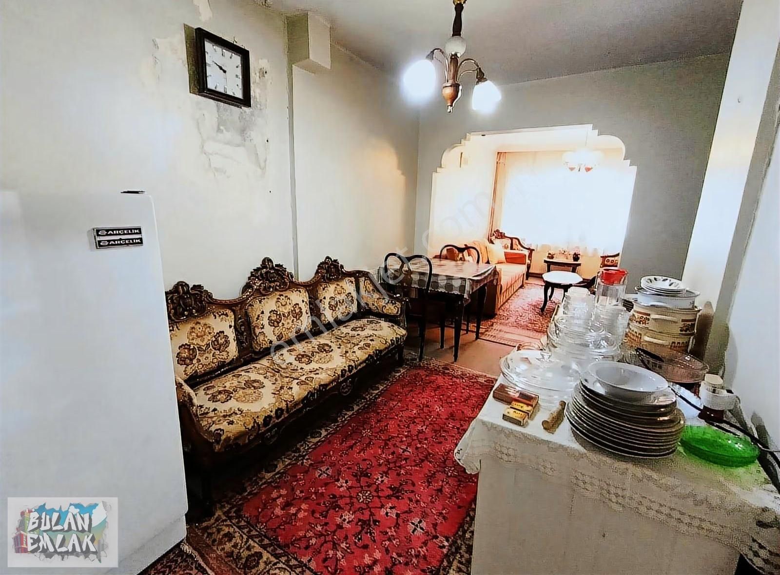 Bulan'dan Ortaköy'de Caddeye Çok Yakın Yatırıma Uygun 1+1 Daire - Görsel 27