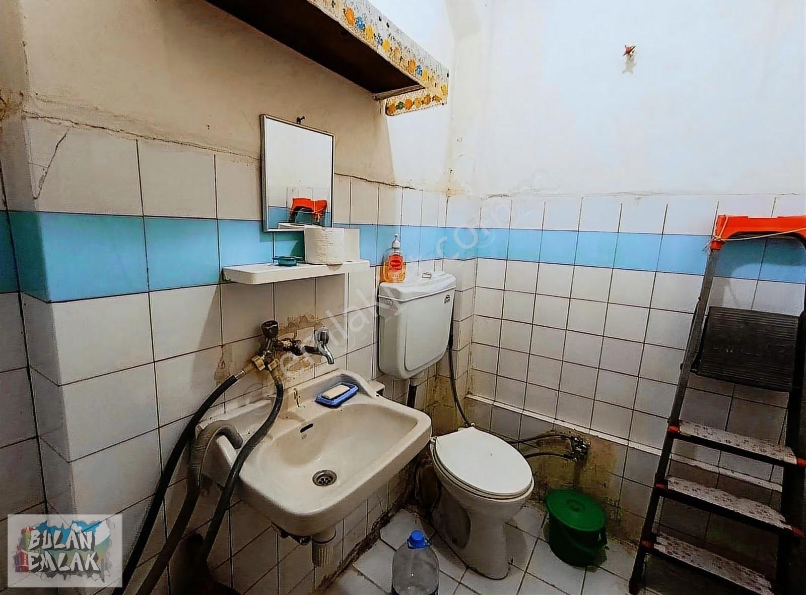 Bulan'dan Ortaköy'de Caddeye Çok Yakın Yatırıma Uygun 1+1 Daire - Görsel 30