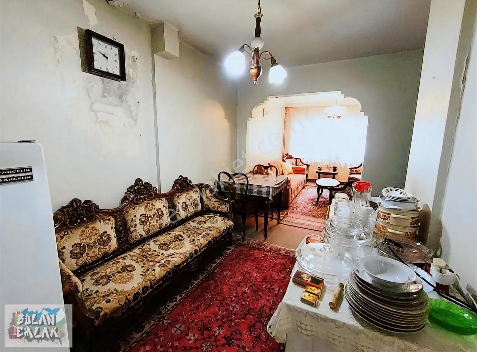 Bulan'dan Ortaköy'de Caddeye Çok Yakın Yatırıma Uygun 1+1 Daire - Görsel 4