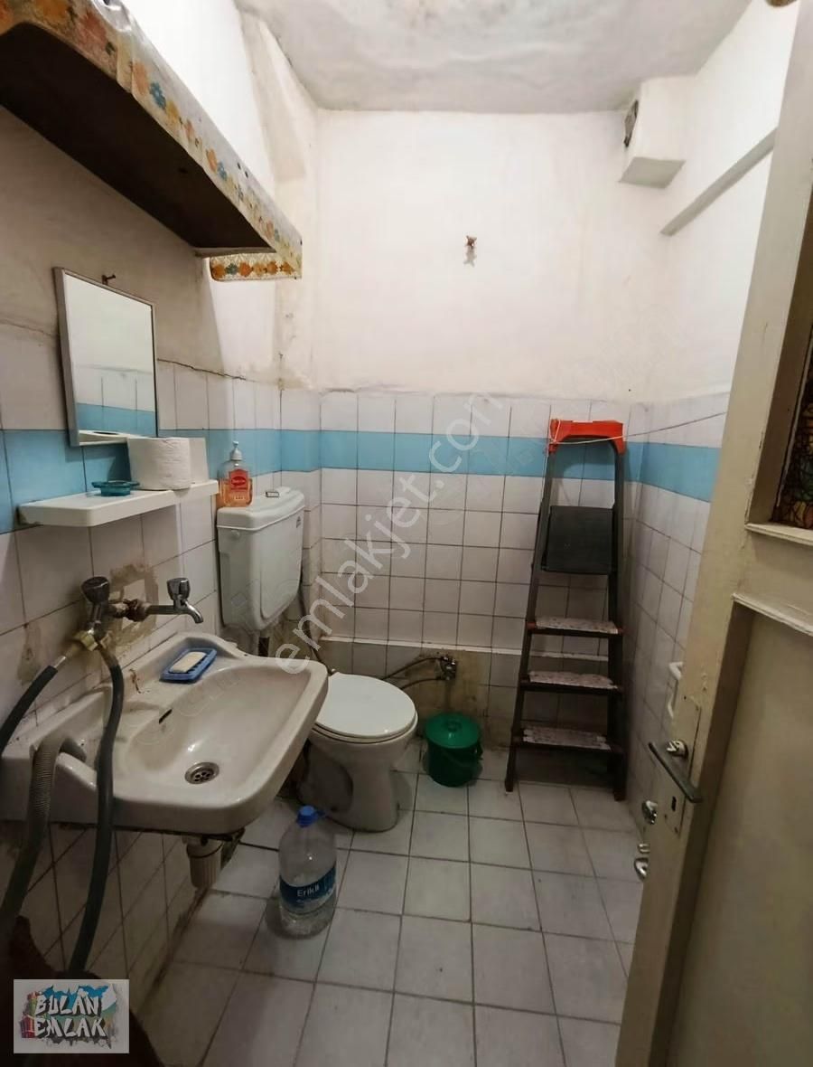 Bulan'dan Ortaköy'de Caddeye Çok Yakın Yatırıma Uygun 1+1 Daire - Görsel 5