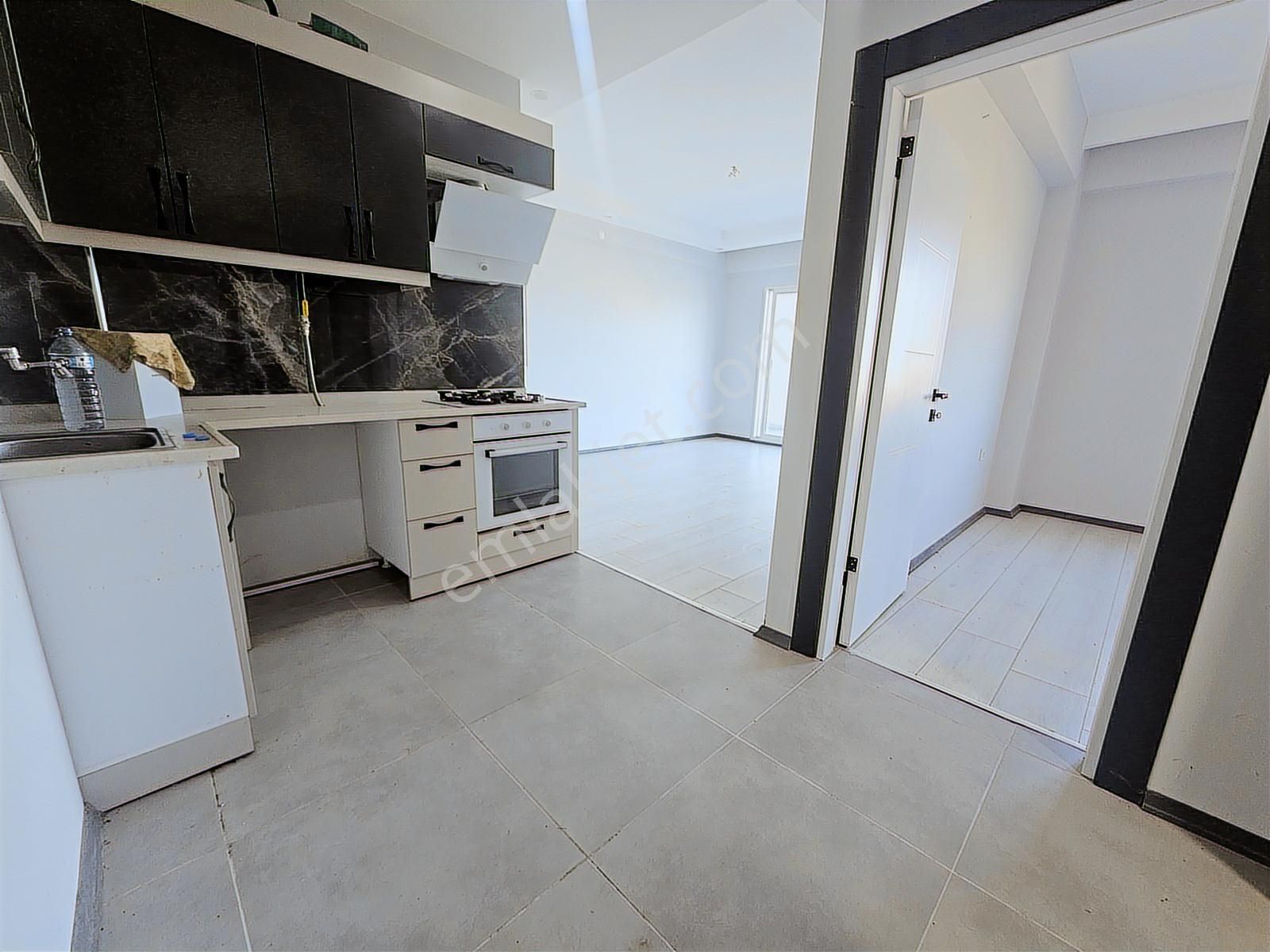 Atatürk Mah. Kapalı Otoparklı, Yerden Isıtmalı 1+1 Kiralık Daire - Görsel 5