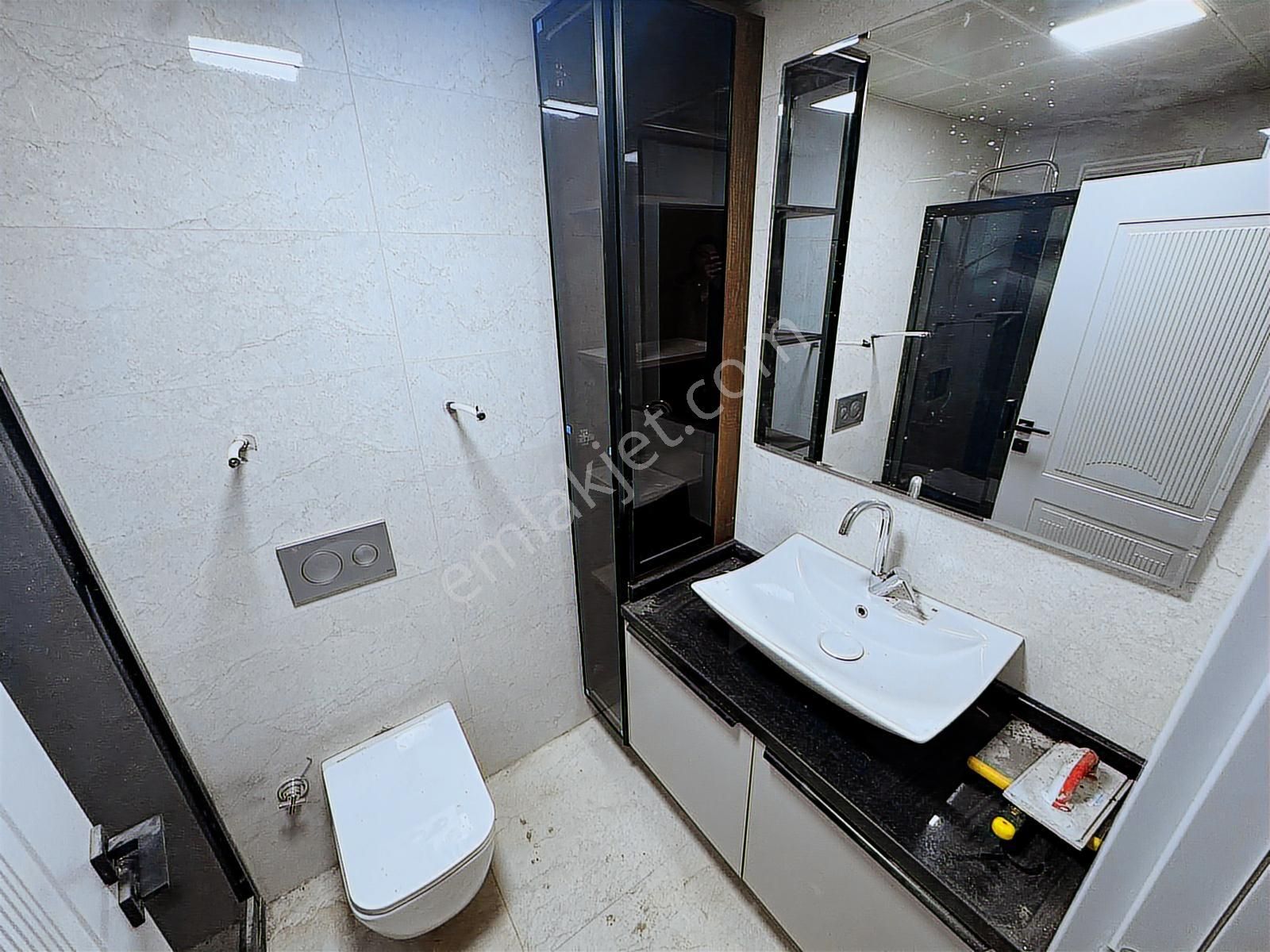 Ulukan'dan Atatürk Mah'de Merkeze Yakın Sıfır Binada 3+1 Daire ! - Görsel 9