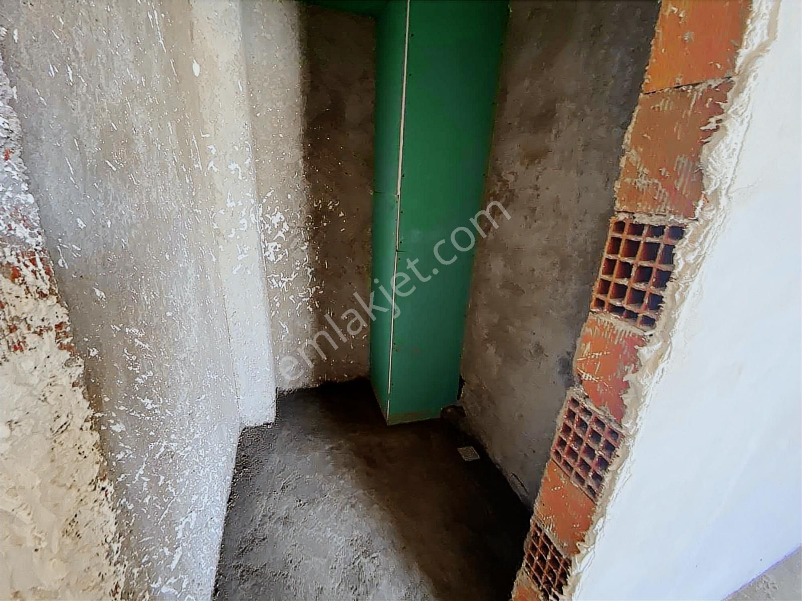 Arifiye Fatih Mah. 3+1 Daire (ebeveyn Banyolu,yerden Isıtma) - Görsel 7