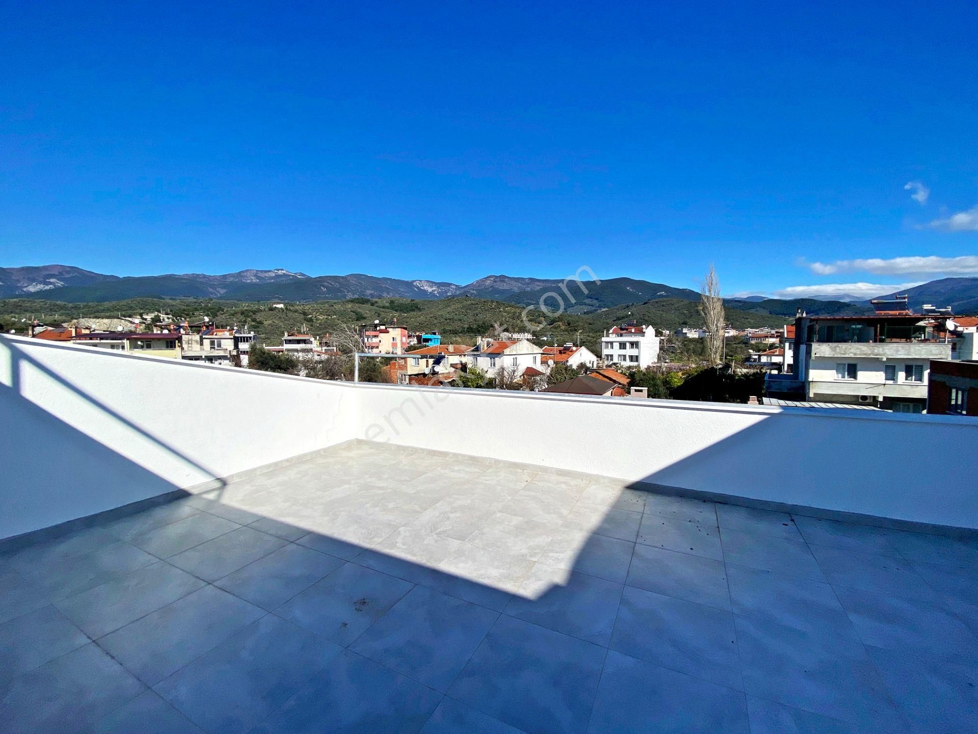 🛑🛑aktif'ten Zeytinli'de Satılık Dağ Manzaralı Ferah Dizaynlı Geniş 2+1 Dublex - Görsel 2