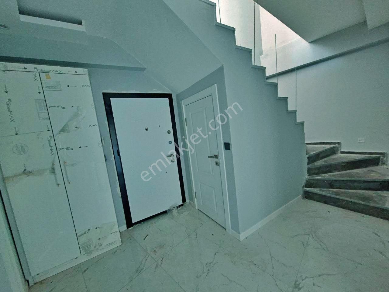 Uytundan Zeytinlide Doğa Manzaralı Sıfır Lüx 3+1 Dubleks Daire - Görsel 11