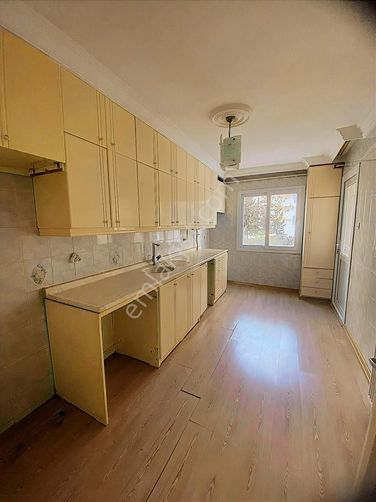 3ev Emlak'tan Toros Mh. 3+1 Kap. Mutfak Satılık Daire - Görsel 5