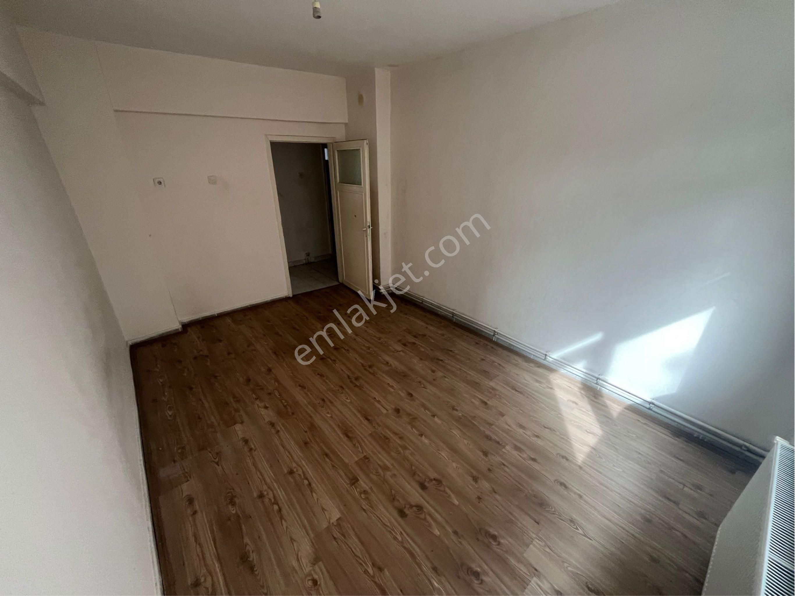 İstasyon Mah'de Ara Katta Geniş Kaçmayacak Fırsat Daire.. - Görsel 12