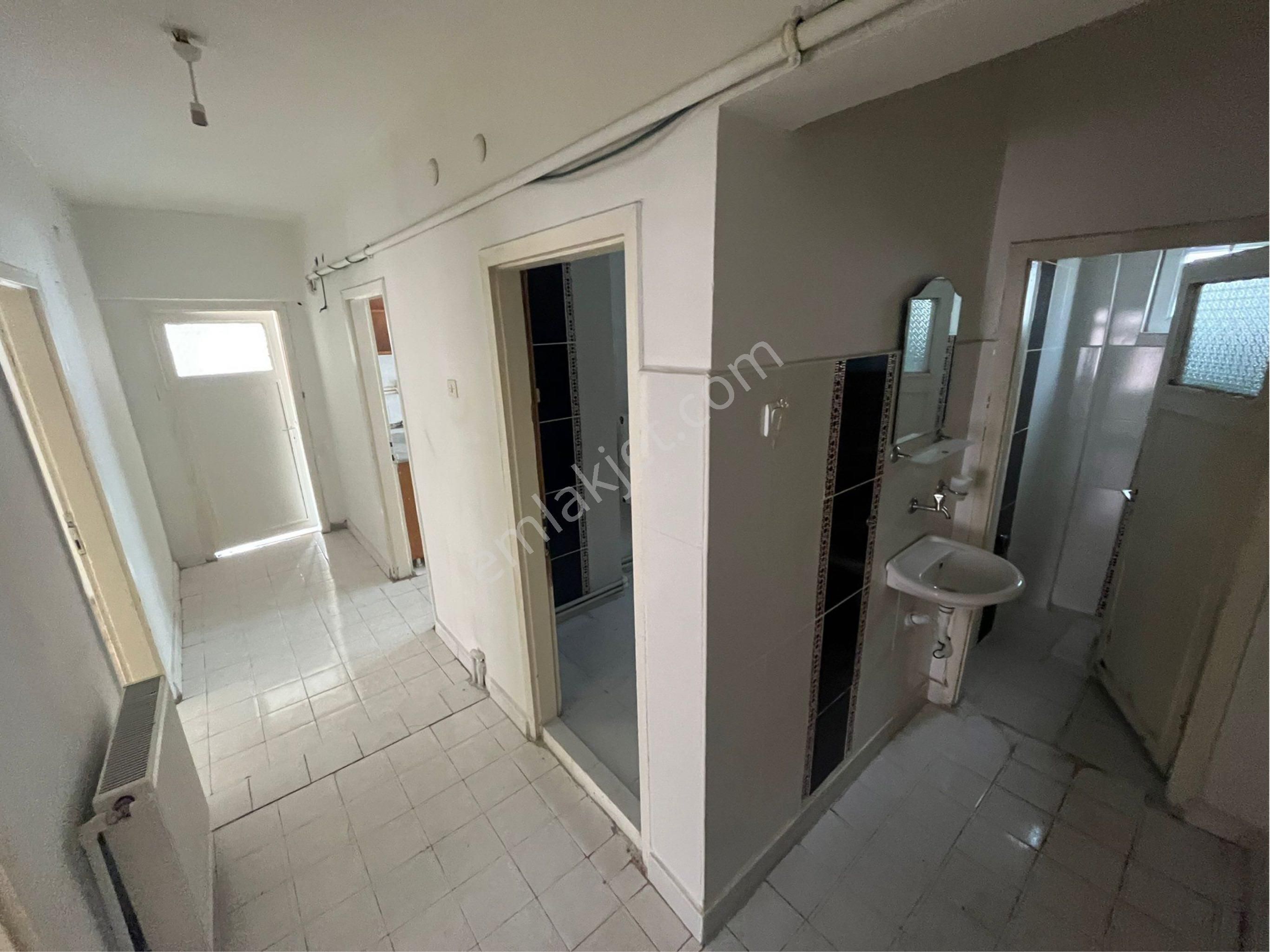 İstasyon Mah'de Ara Katta Geniş Kaçmayacak Fırsat Daire.. - Görsel 28