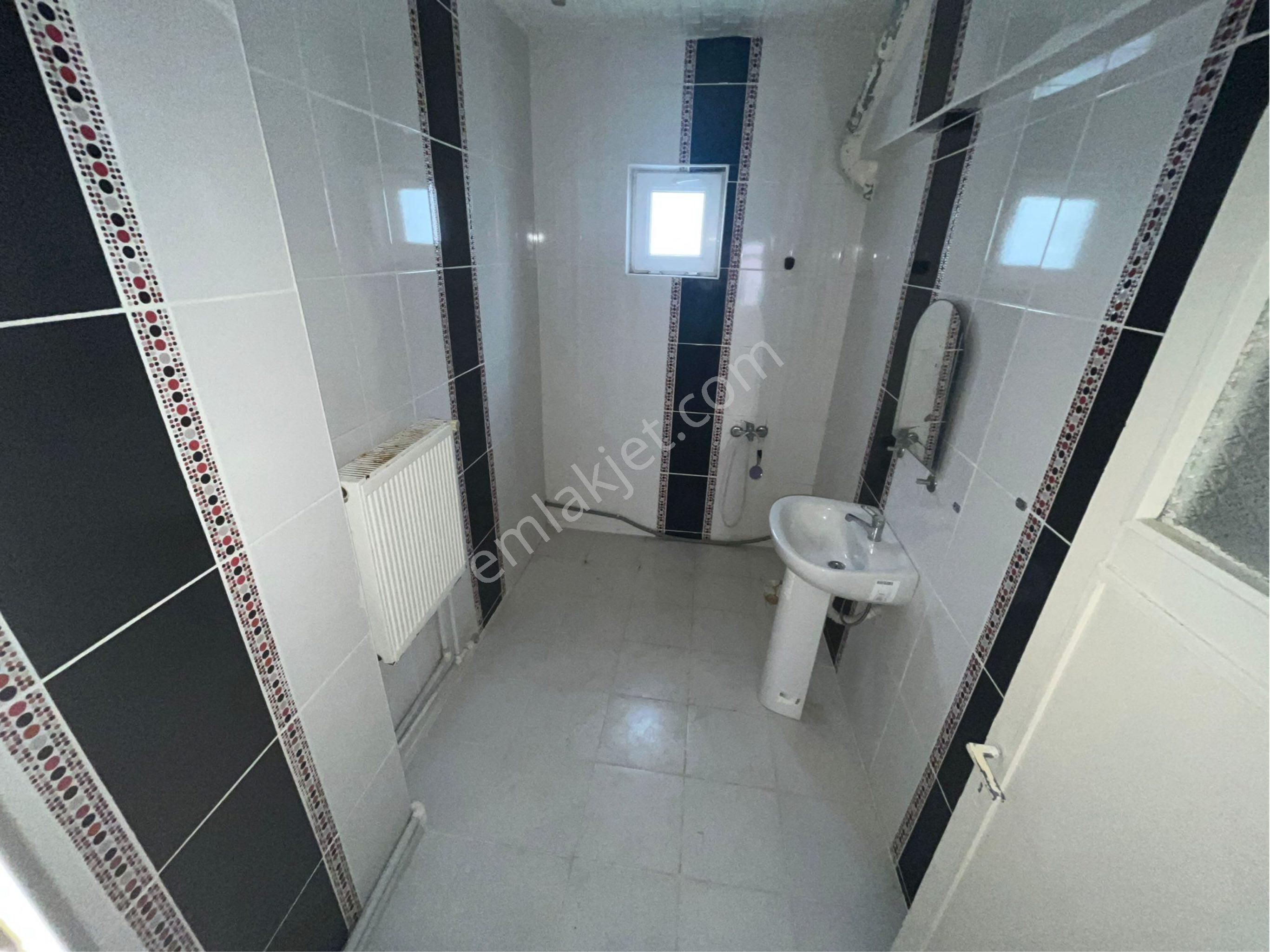 İstasyon Mah'de Ara Katta Geniş Kaçmayacak Fırsat Daire.. - Görsel 25