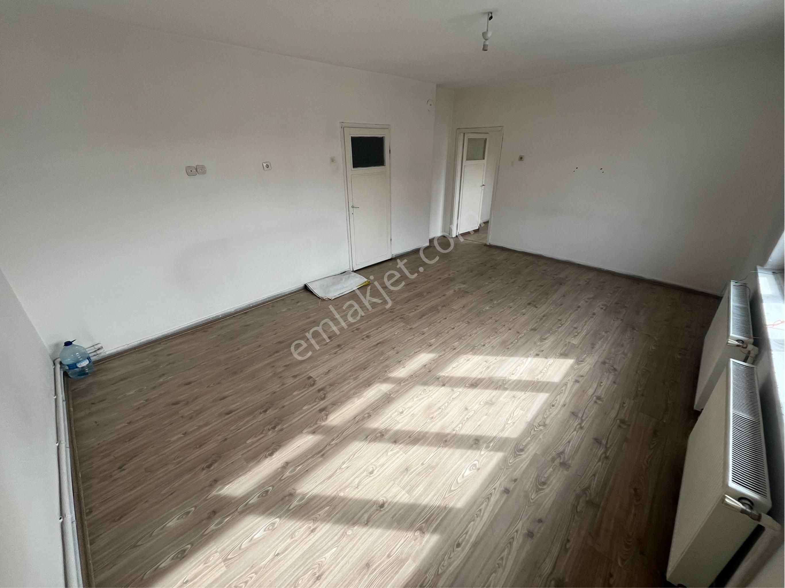 İstasyon Mah'de Ara Katta Geniş Kaçmayacak Fırsat Daire.. - Görsel 4