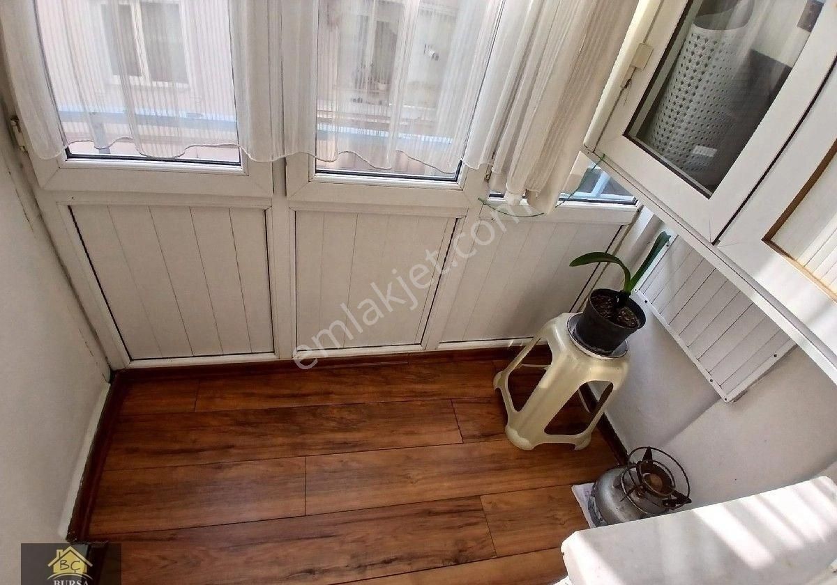 Bursa Yıldırım Sinandede Fsm De Arakat Kombili 2+1 Bakımlı Daire - Görsel 12