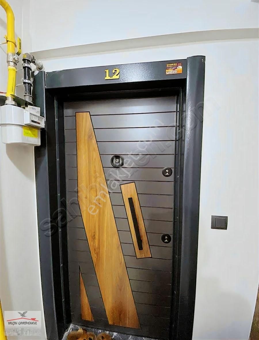 Atakent'te Merkezi Konumda Eşyalı Satılık Geniş 1+1 Daire - Görsel 12