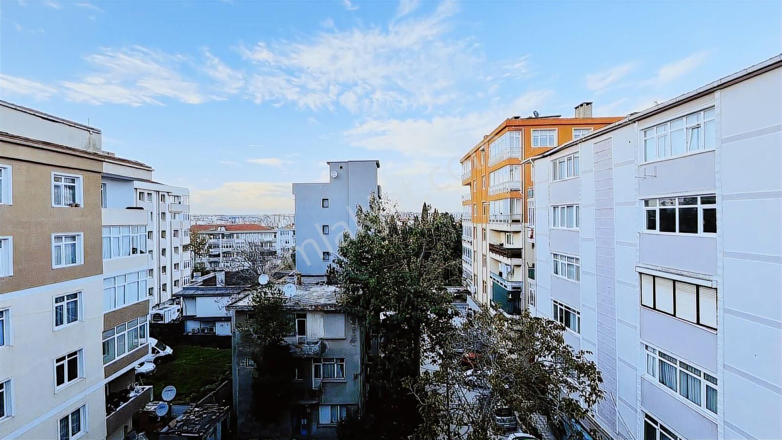 Silivri Alibey Mah.de Kiralık 2+1 Ara Kat, Önü Açık Ferah Daire - Görsel 6