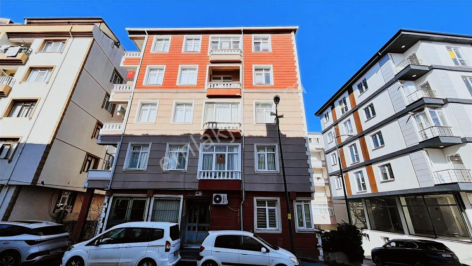 Silivri Alibey Mah.de Kiralık 2+1 Ara Kat, Önü Açık Ferah Daire - Görsel 14