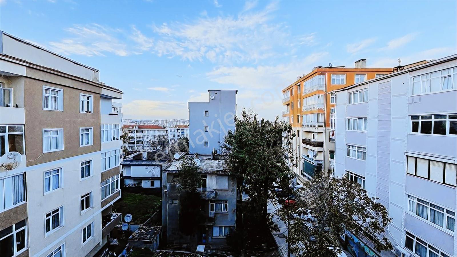 Silivri Alibey Mah.de Kiralık 2+1 Ara Kat, Önü Açık Ferah Daire - Görsel 13