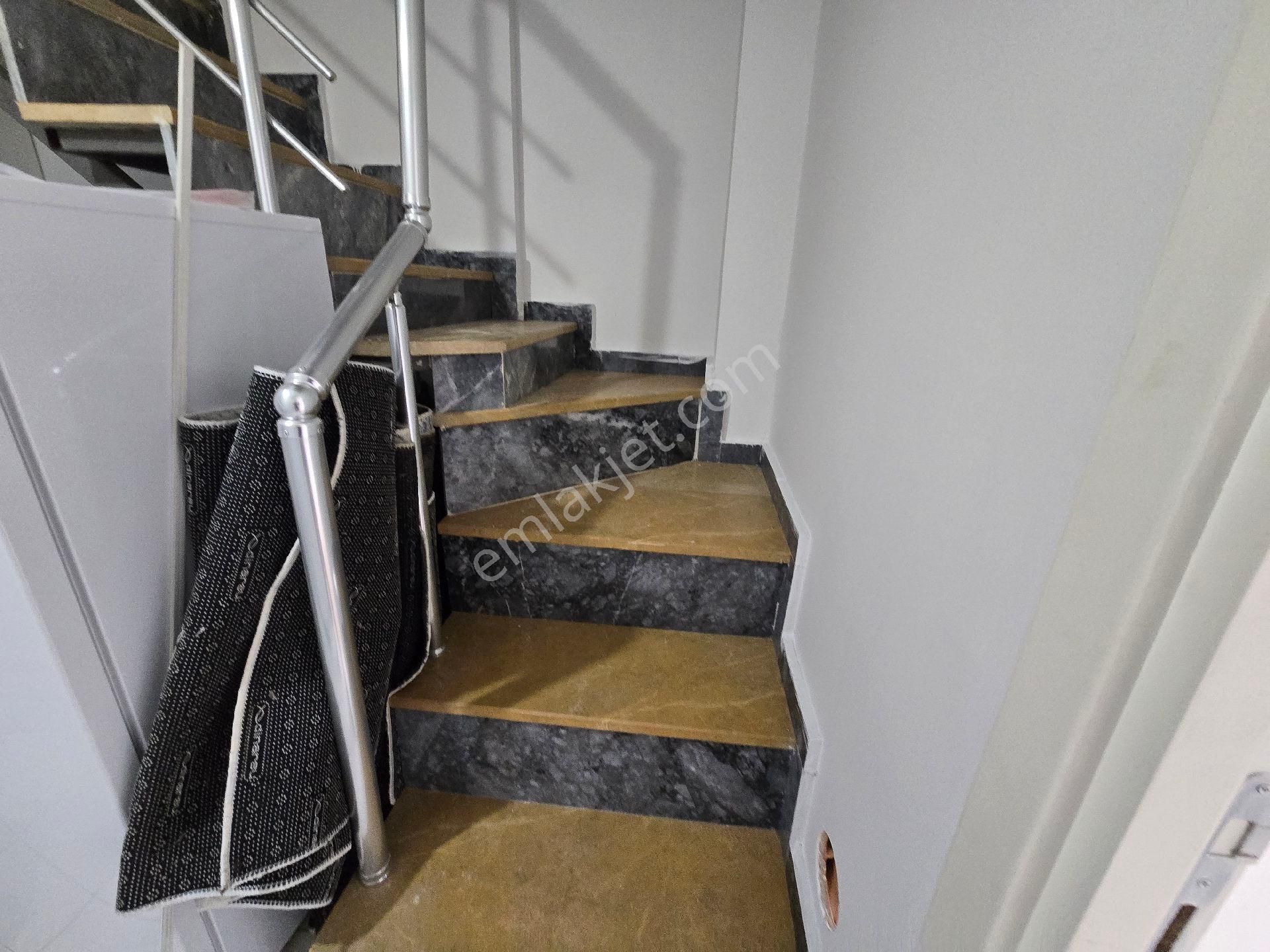 Eskişehir Odunpazarı Büyükdere Mh Kısmi Eşyalı 1+1 Kiralık Dubleks Daire - Görsel 16