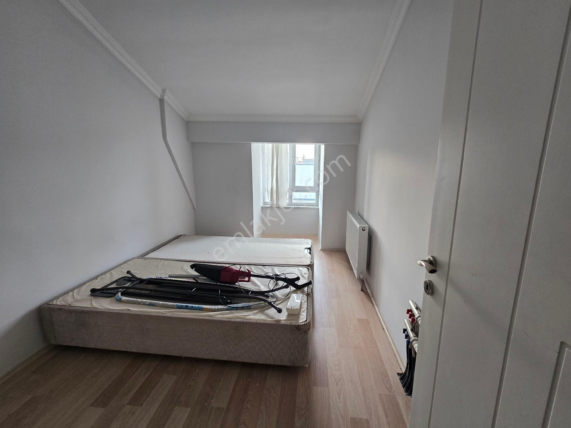 Eskişehir Odunpazarı Büyükdere Mh Kısmi Eşyalı 1+1 Kiralık Dubleks Daire - Görsel 24