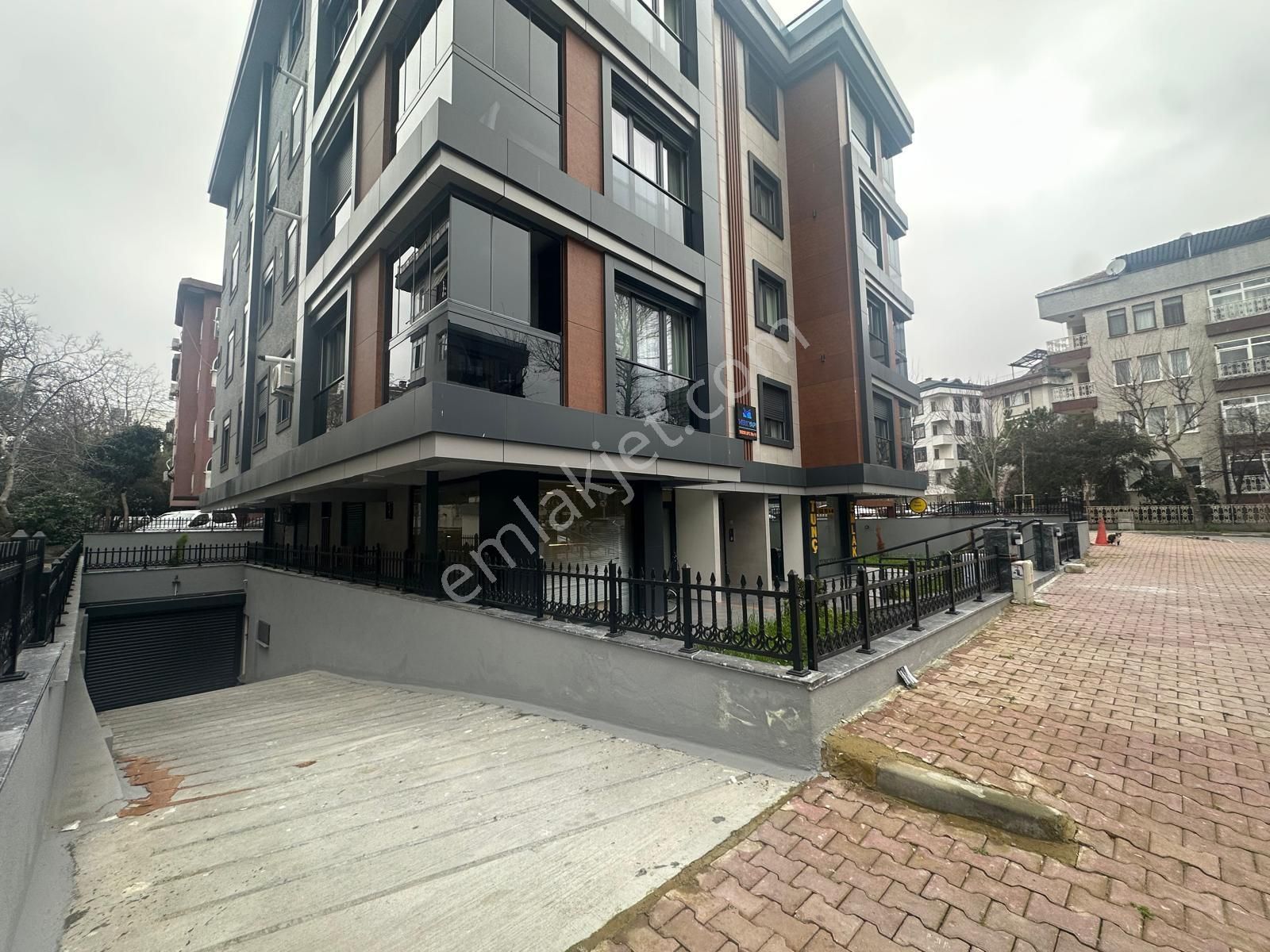 Retro'dan, Bahçelinizam'da, Wc'li, Bahçe Kullanımlı Sıfır Dükkan - Görsel 9