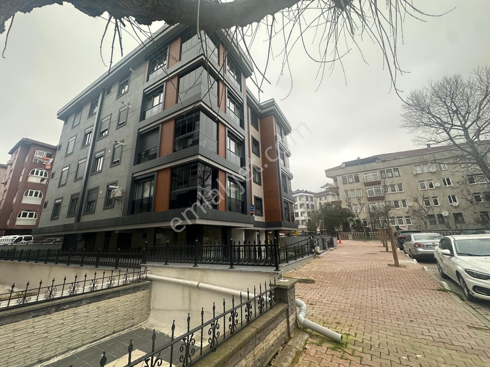 Retro'dan, Bahçelinizam'da, Wc'li, Bahçe Kullanımlı Sıfır Dükkan - Görsel 11