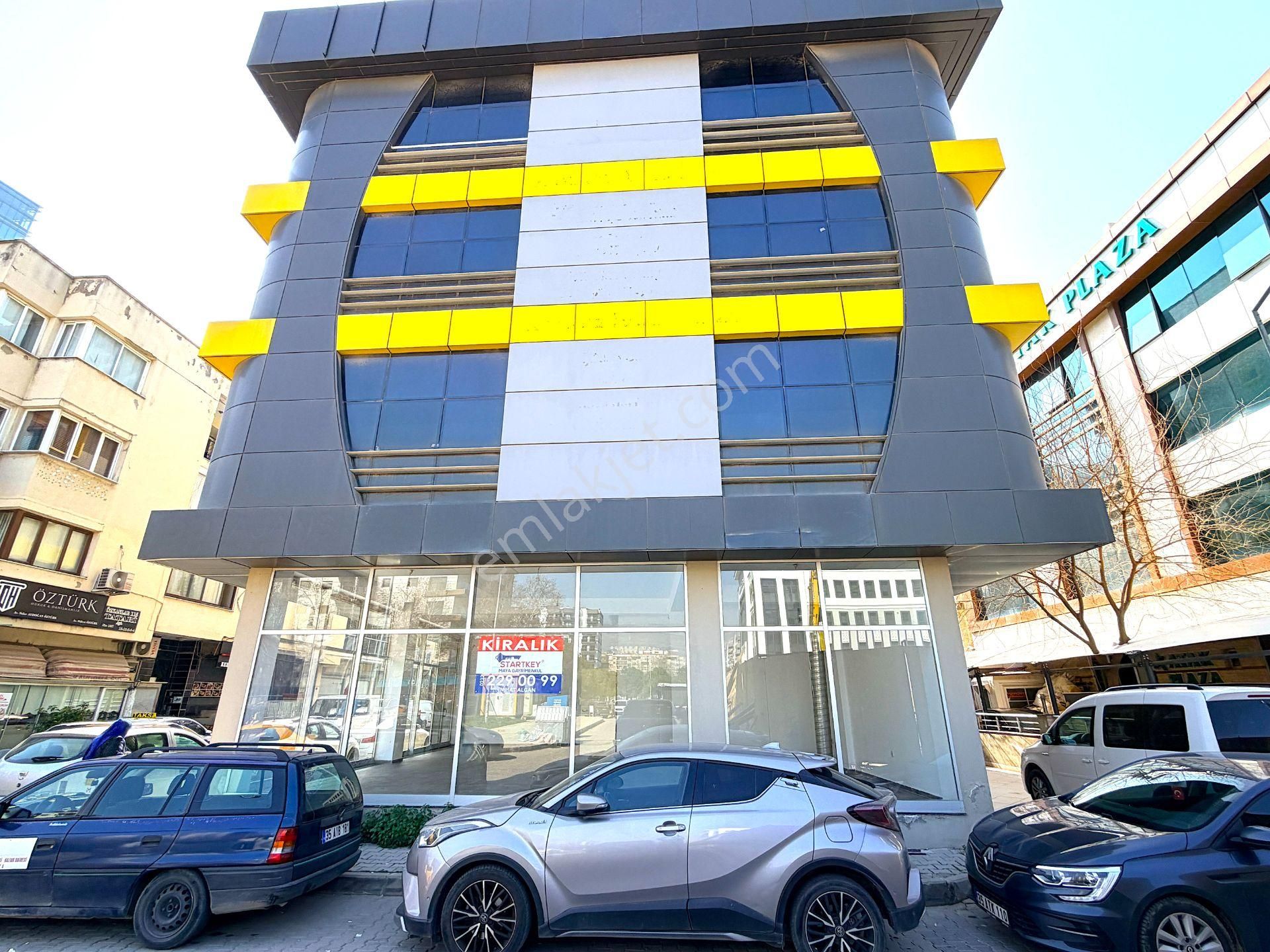 Bayraklı Plazalar Bölgesi Köşe Bodrumlu Kiralık Bacalı Dükkan - Görsel 32